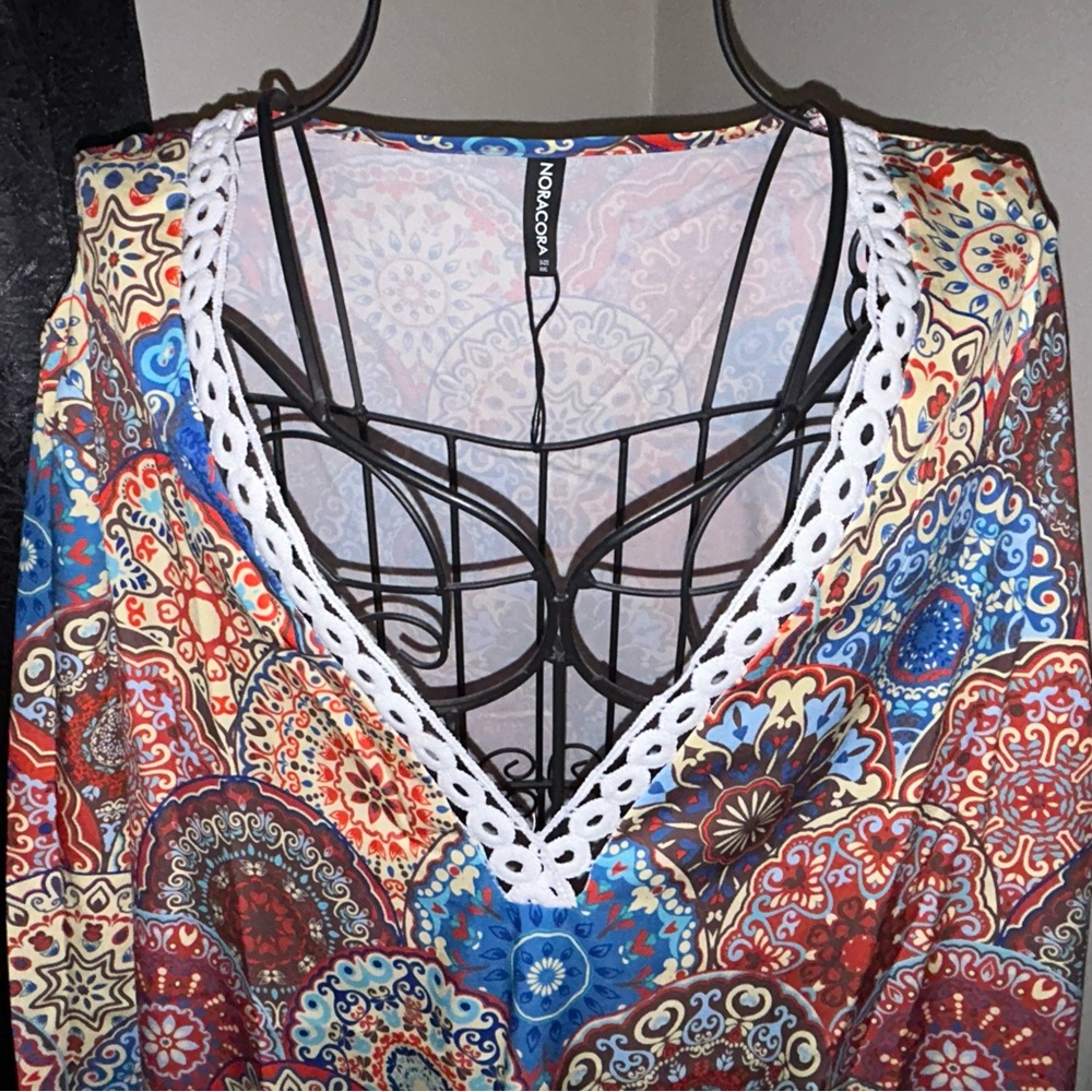 NORACORA XXL DRESS. Polyester material, Very unique colors & pattern. Love ❤️